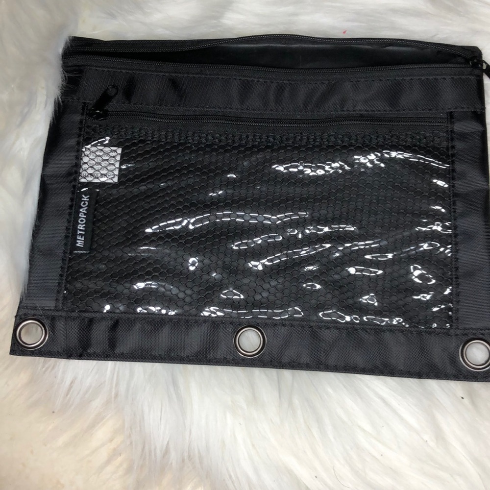 A pouch for your pencils and pens :)
